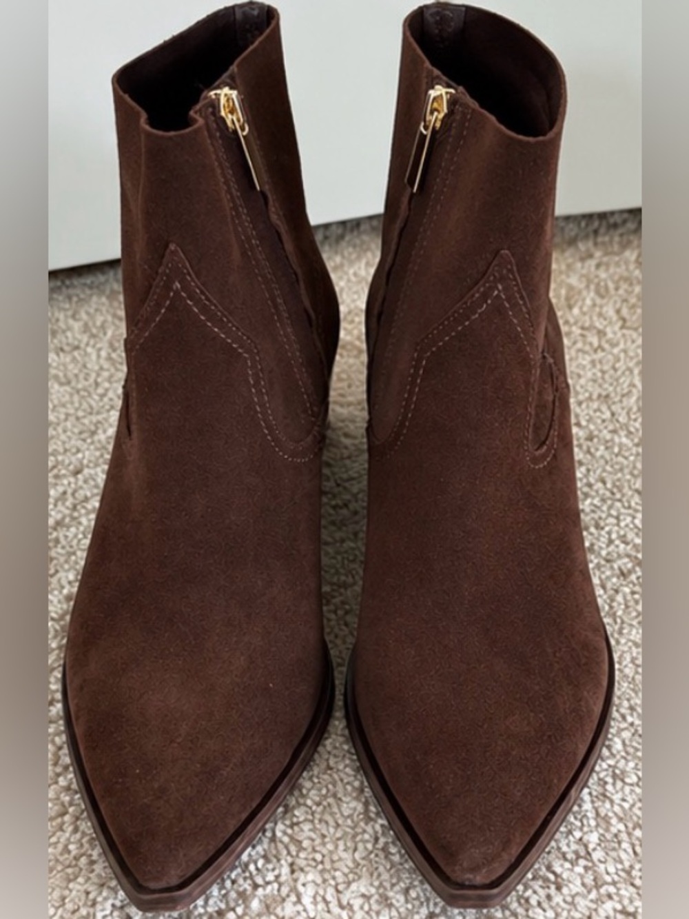 Steve Madden Chocolate Brown Suede Ankle Booties with Gold Zip Accent Size 8
